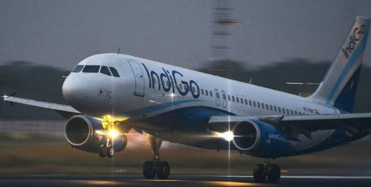 Passenger hits are seen retreating towards indigo pilot cockpit