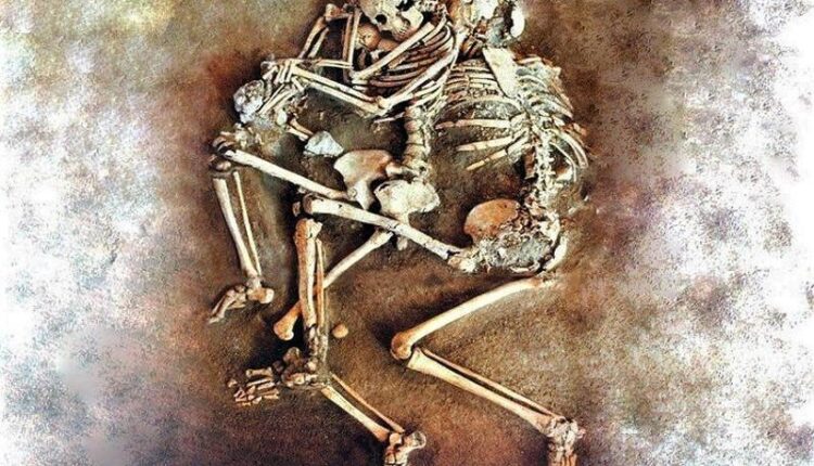 Murder or suicide: human skeleton in Mercy River!